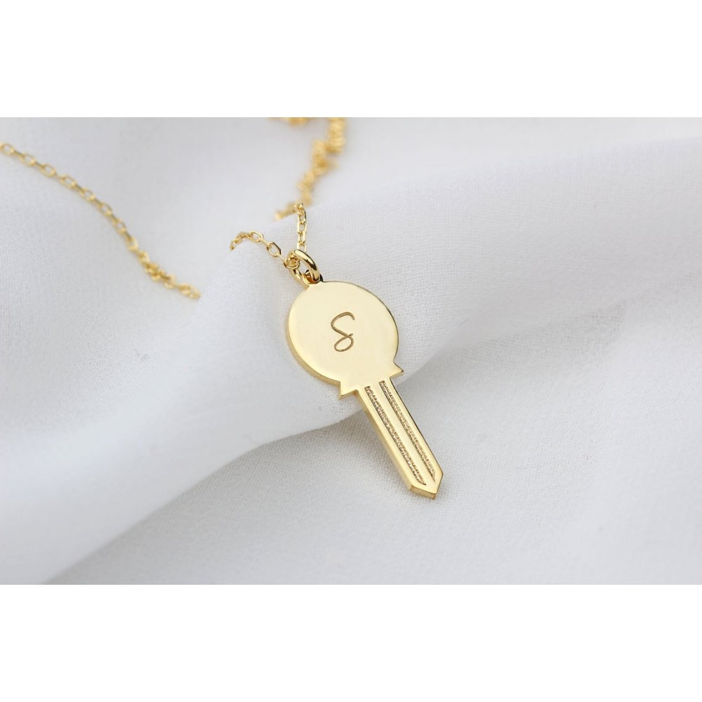 Glorria 925k Sterling Silver Personalized Initial Lock Necklace