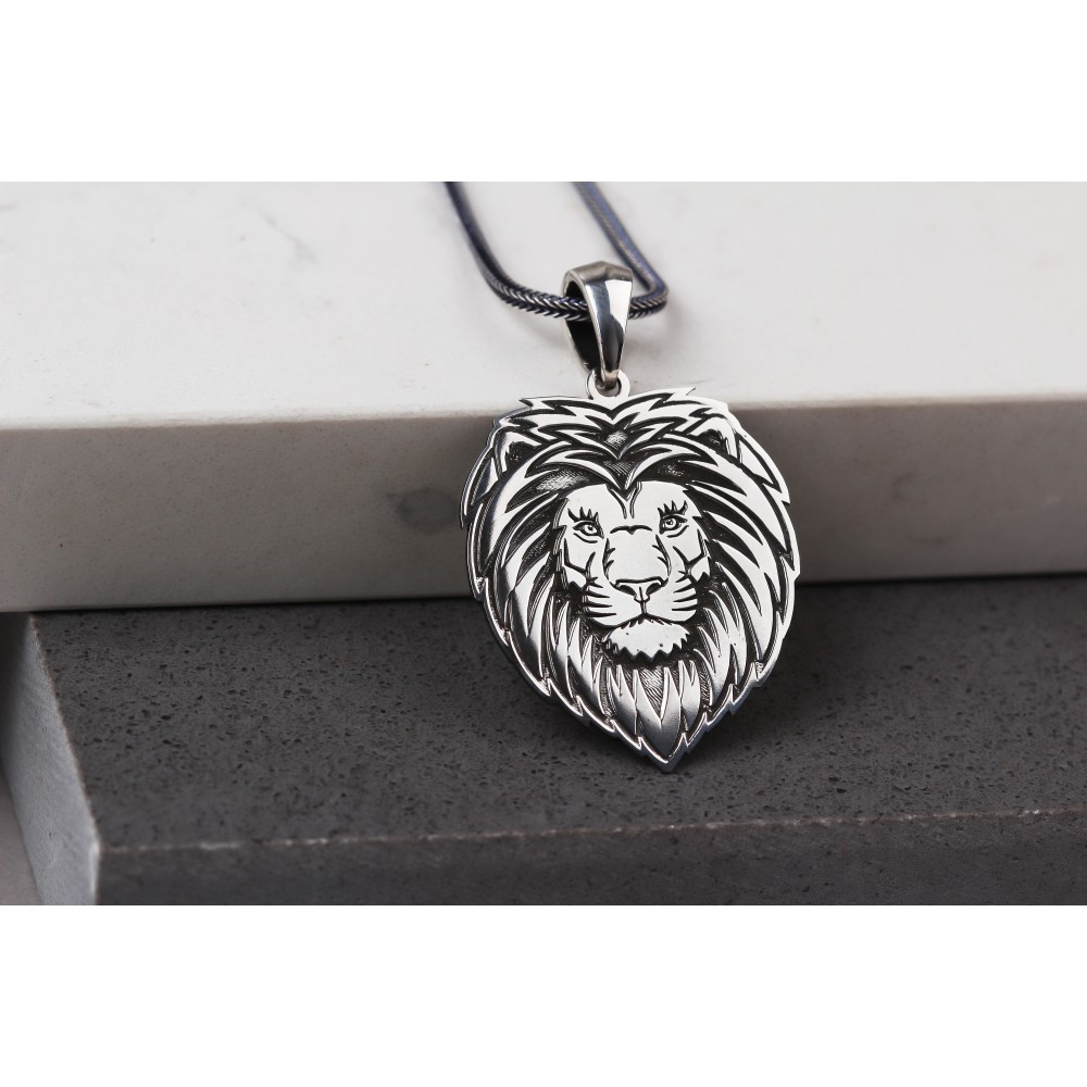 Glorria 925k Sterling Silver Men Lion Sterling Silver Necklace